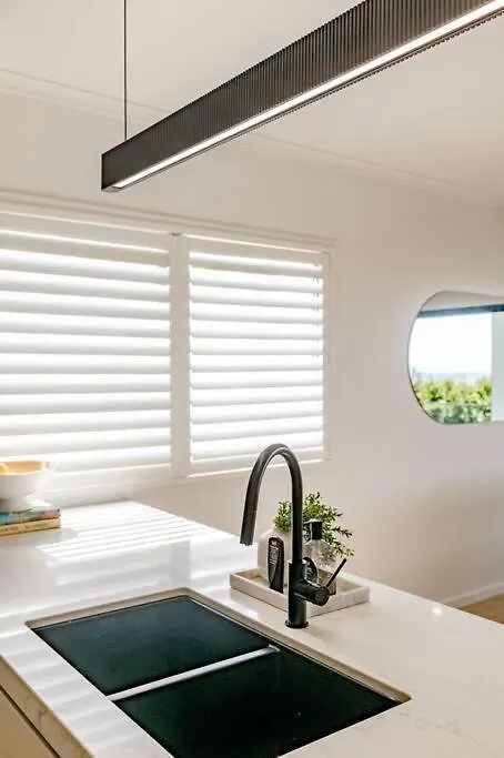 'Sunny', Luxury In Paradise, Sunrise Beach, Noosa